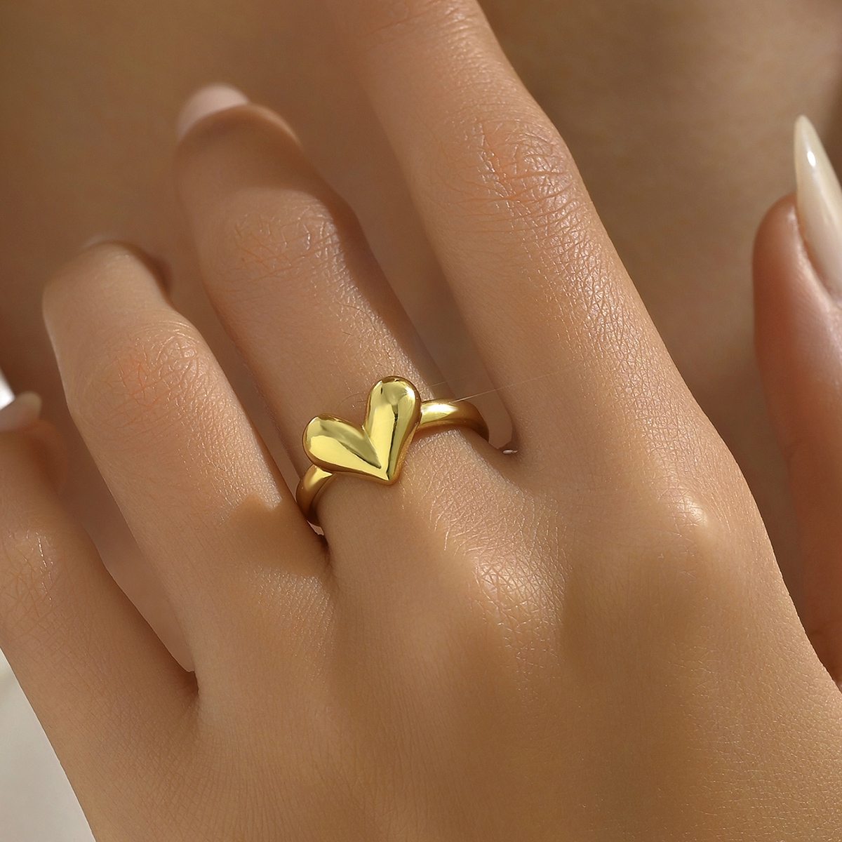 Wholesale Vintage Style Pastoral Simple Style Heart Shape Solid Color Copper 18K Gold Plated Open Rings display picture 9