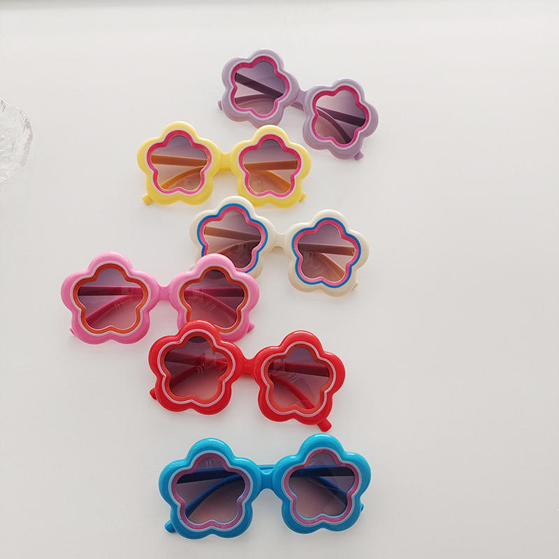 هيب هوب حلو فني ورد الكمبيوتر مادة صمغية إطار بيضاوي اطار كامل الاطفال النظارات الشمسية display picture 3