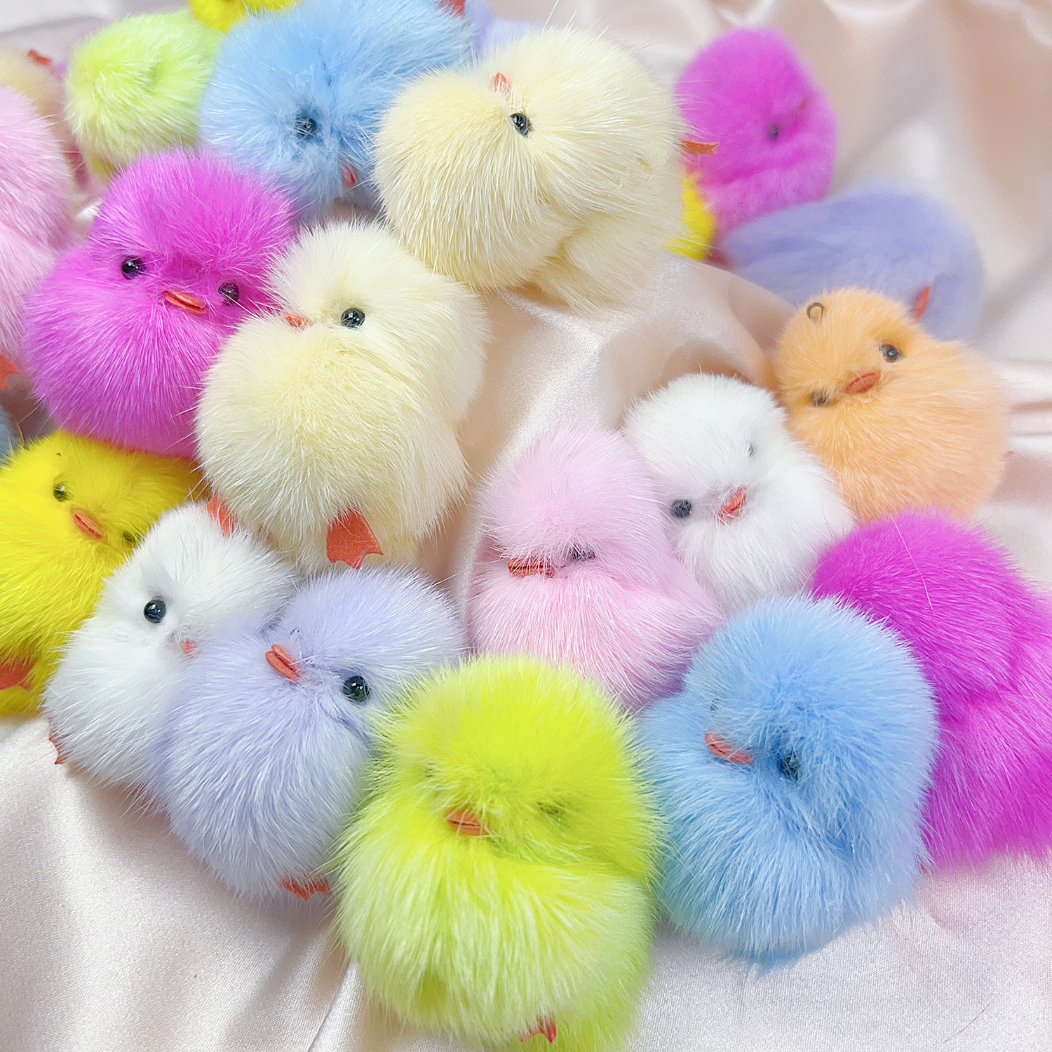 4 Pieces Faux Fur Pu Leather Plush Chick Solid Color Pendant display picture 3