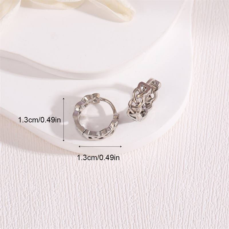 1 Pair Simple Style Solid Color Grid Hollow Out Brass Rhodium Plated Earrings display picture 2