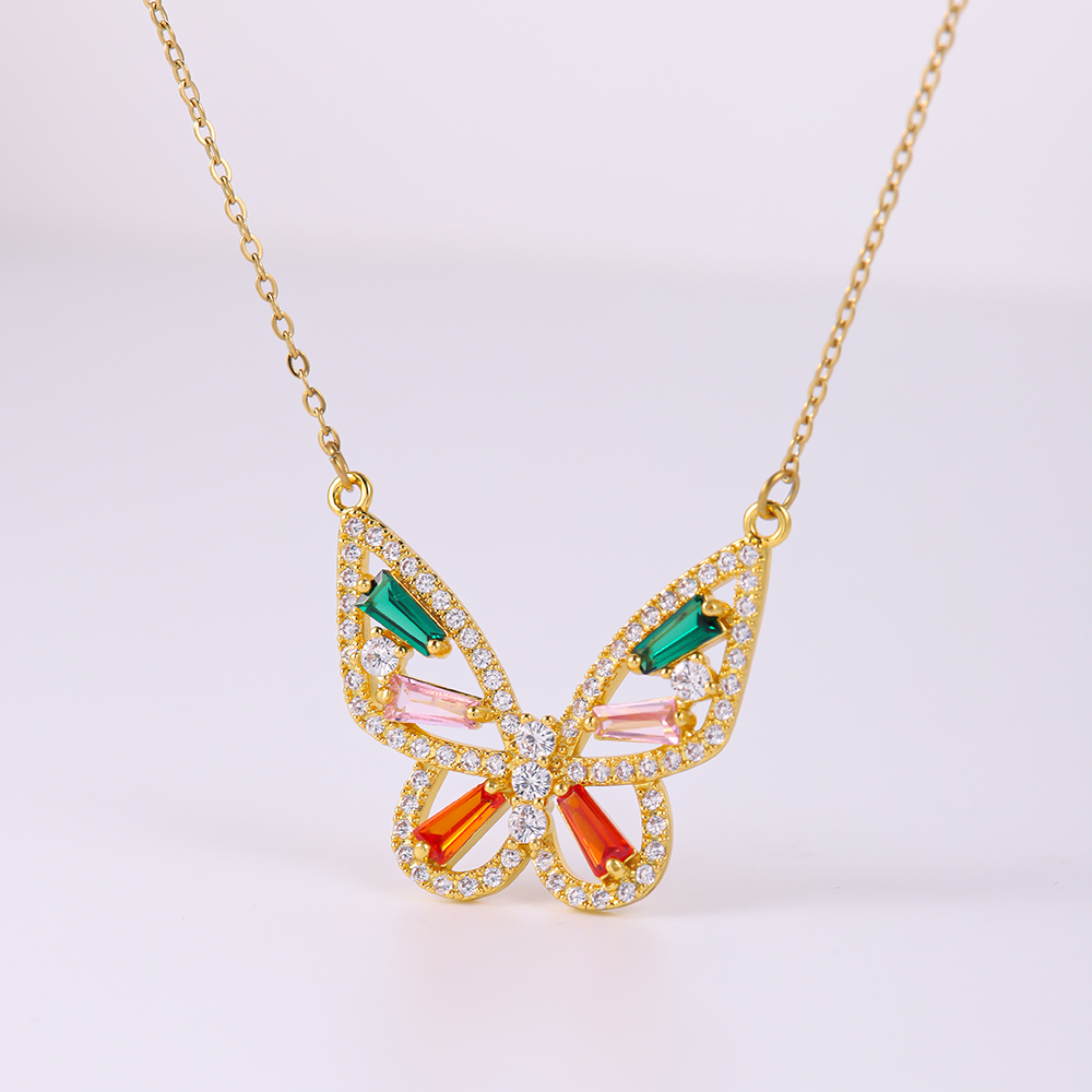 Elegant Butterfly Stainless Steel Artificial Gemstones Copper Inlay Zircon 18K Gold Plated Women's Pendant Necklace display picture 3