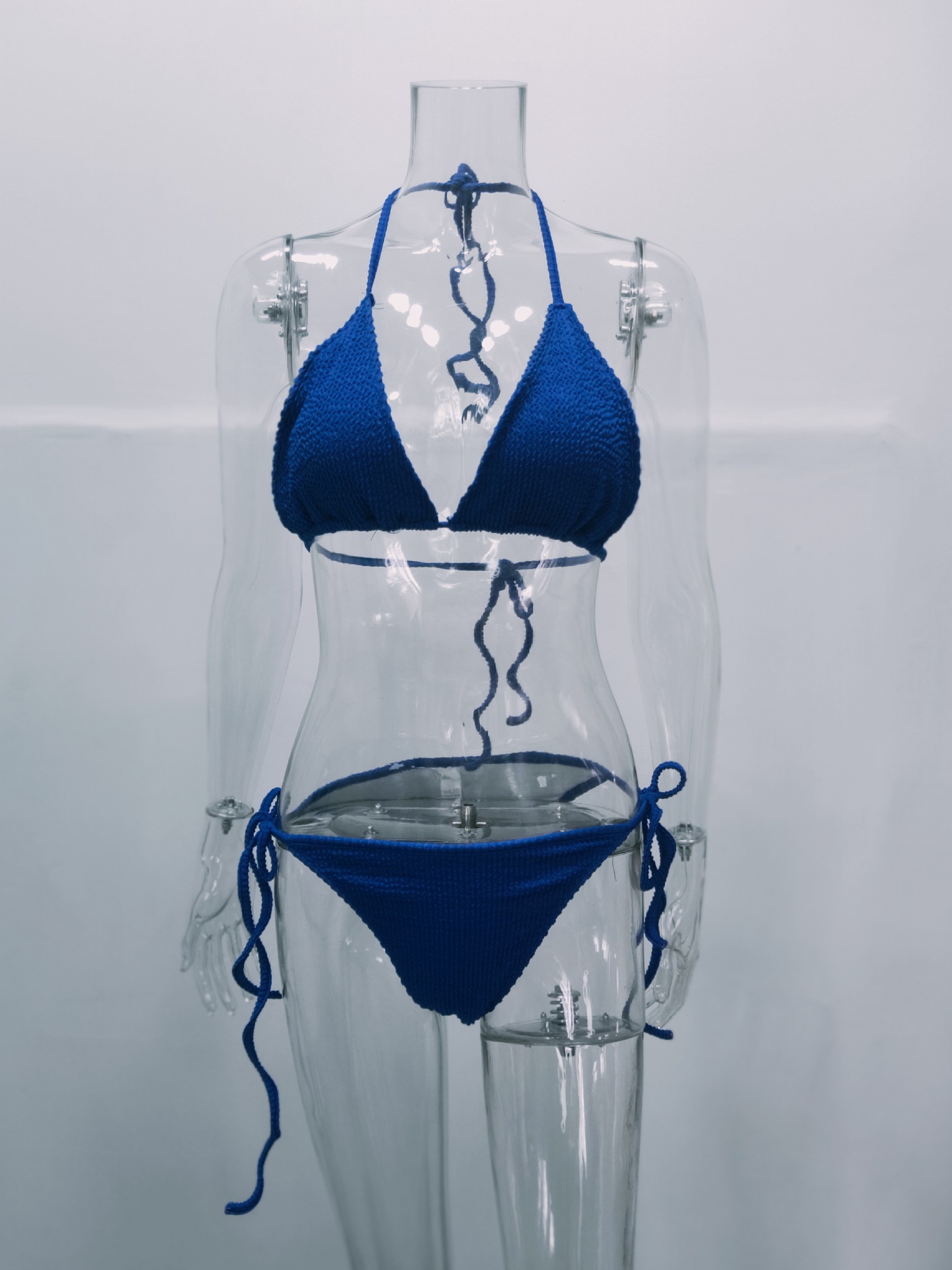 Mujeres Color Sólido Escotado Por Detrás Juego De 2 Piezas Bikinis display picture 29