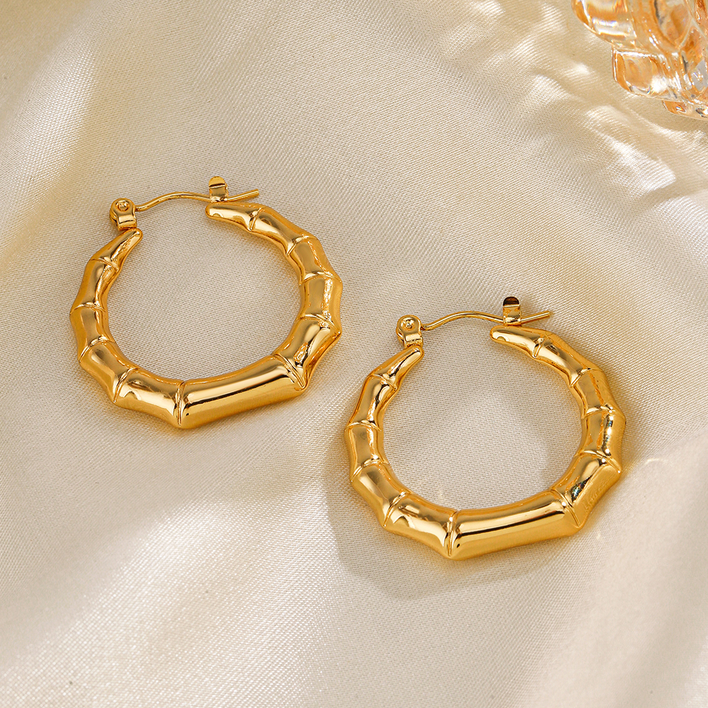 1 Pair Simple Style Bamboo Joint Solid Color Plating 304 Stainless Steel 18K Gold Plated Earrings display picture 6