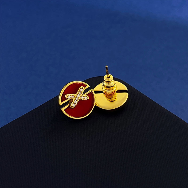 Copper K Gold Plated Simple Style Commute Round Letter Inlay Zircon Earrings Necklace display picture 6