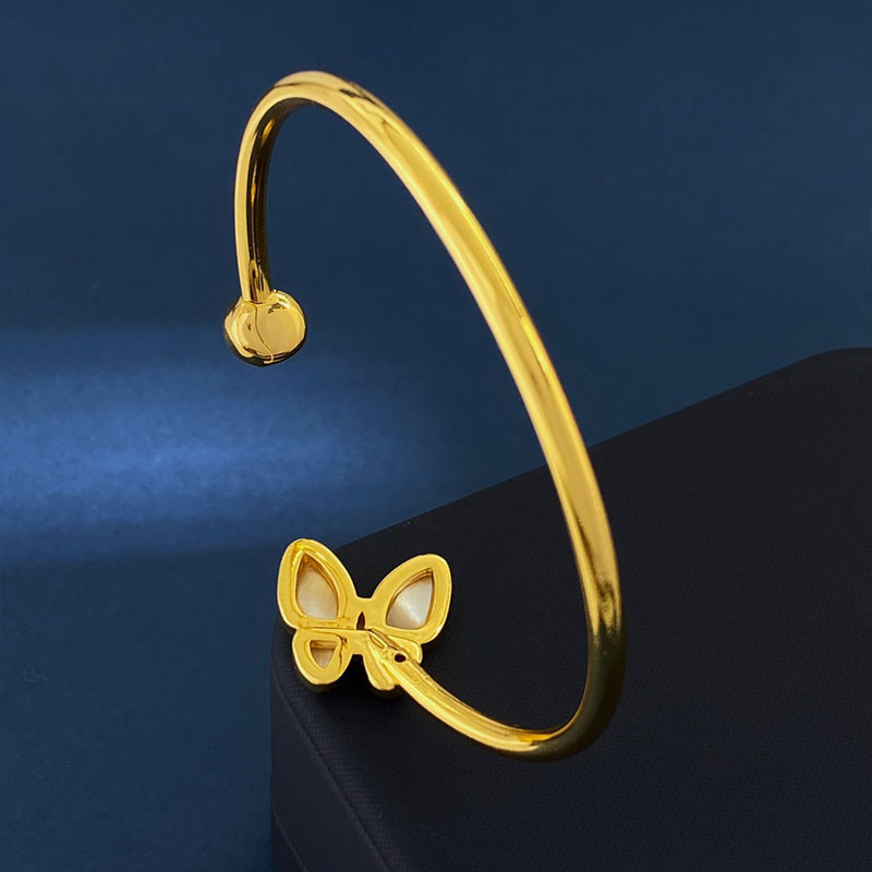 Copper 18K Gold Plated Commute Butterfly Inlay Zircon Bangle display picture 1