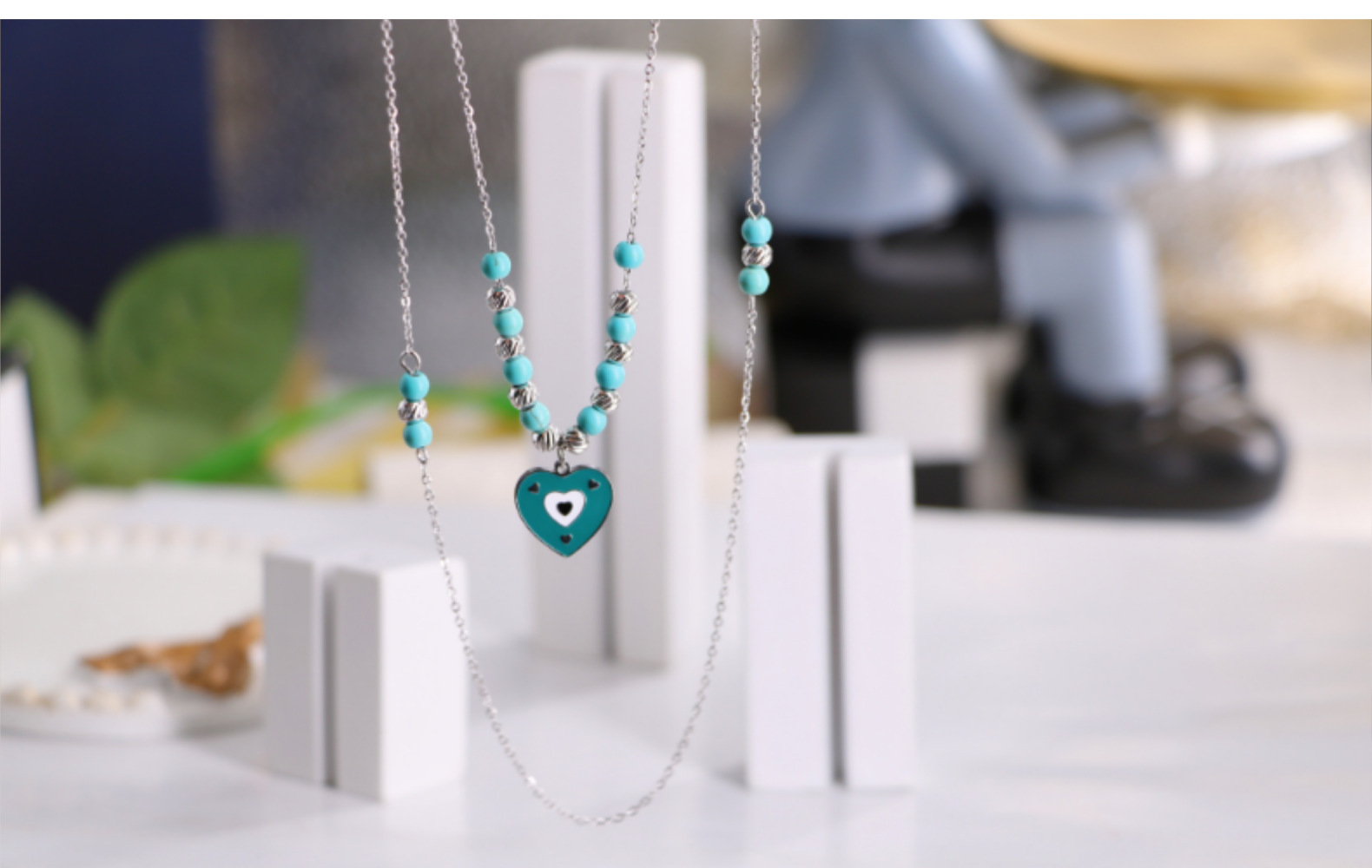 Titanium Steel IG Style Sweet Heart Shape Beaded Enamel Pendant Necklace display picture 2