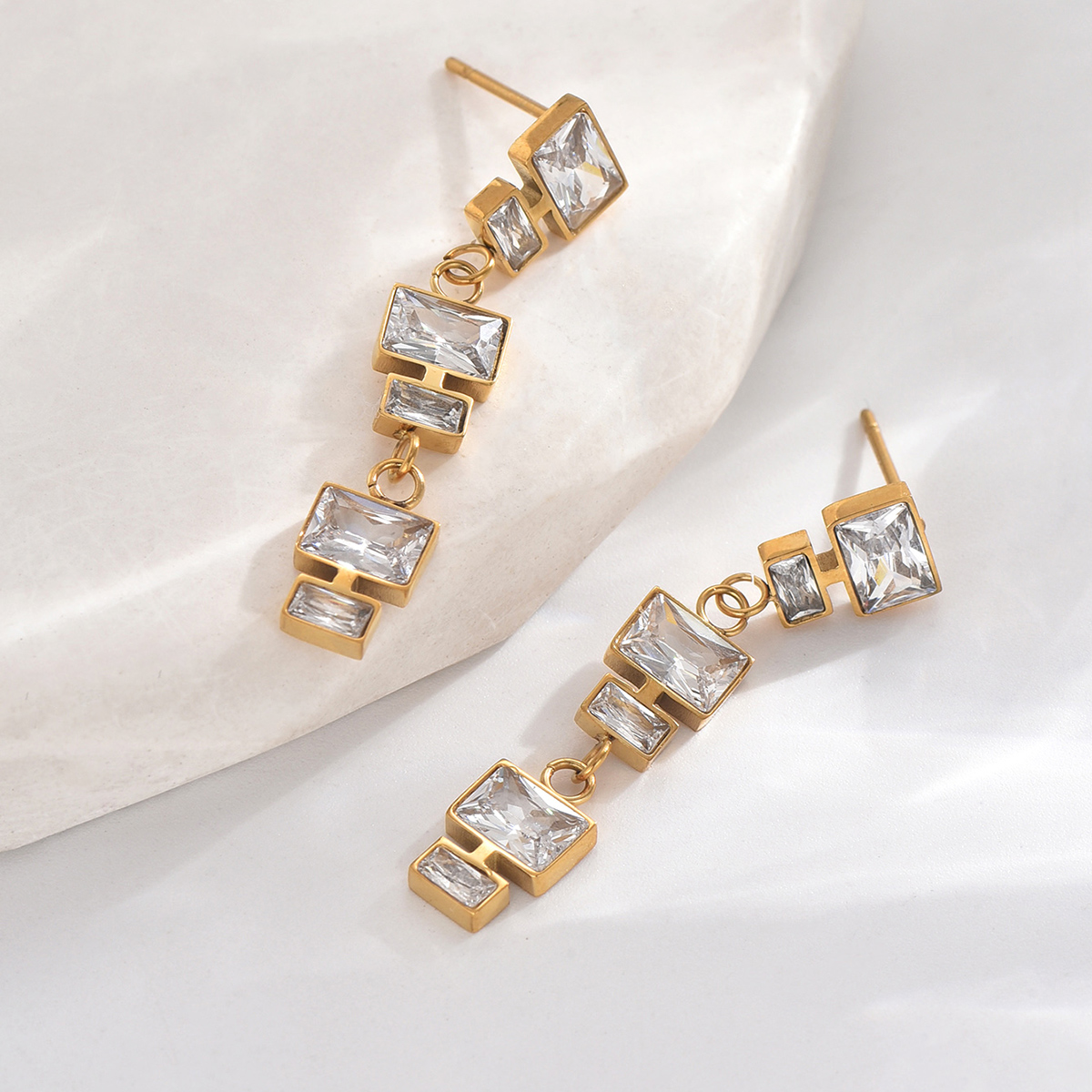 1 Pair Elegant Glam Wedding Rectangle Polishing Inlay 304 Stainless Steel Zircon 14K Gold Plated Drop Earrings display picture 2
