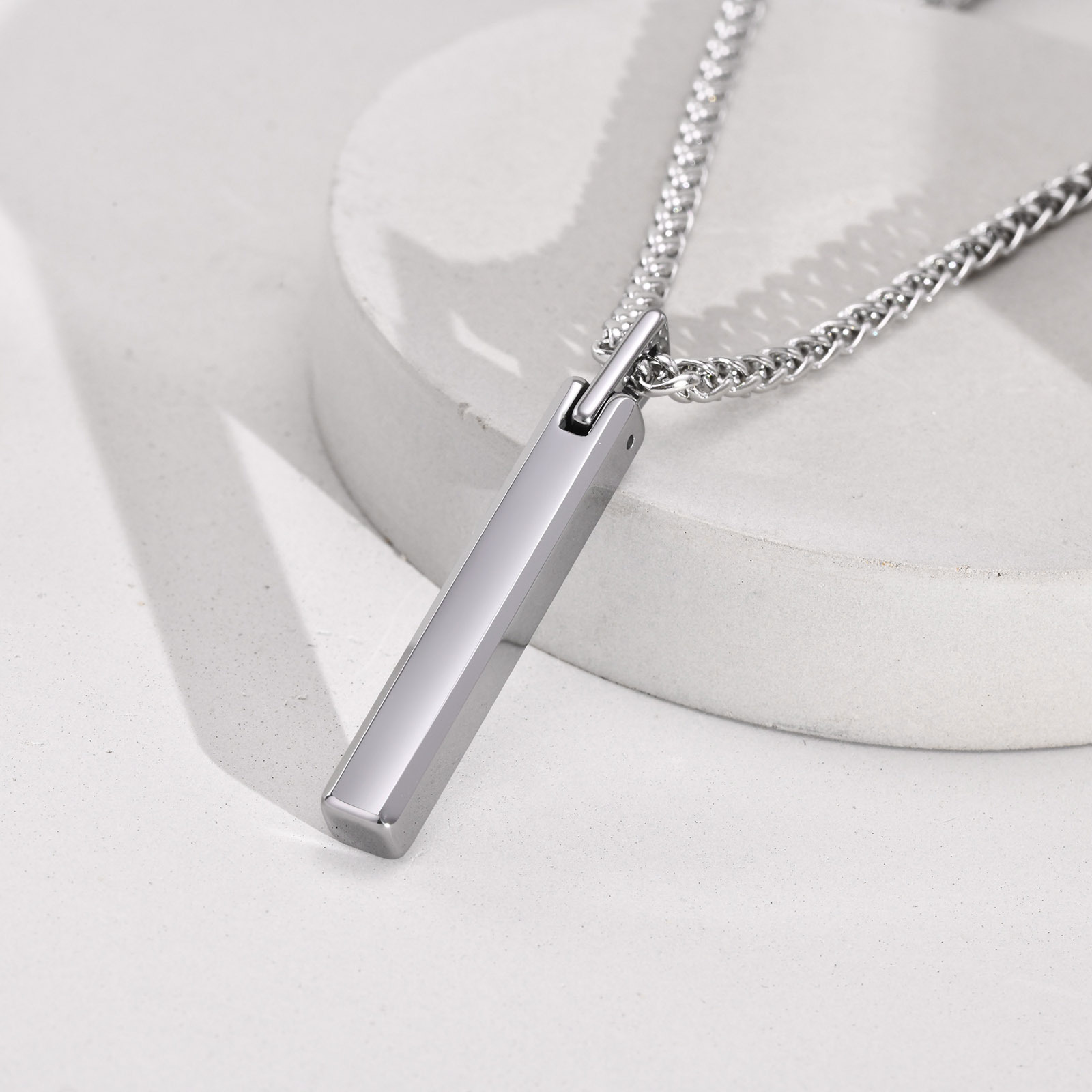Stainless Steel Simple Style Three-dimensional Rectangle Pendant Necklace display picture 3