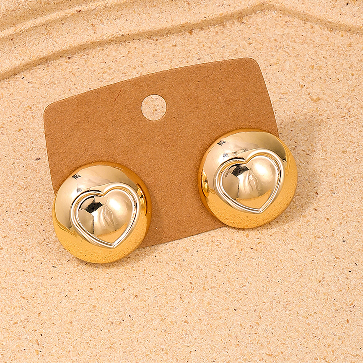 1 Pair Simple Style Round Heart Shape Alloy Ear Studs display picture 5
