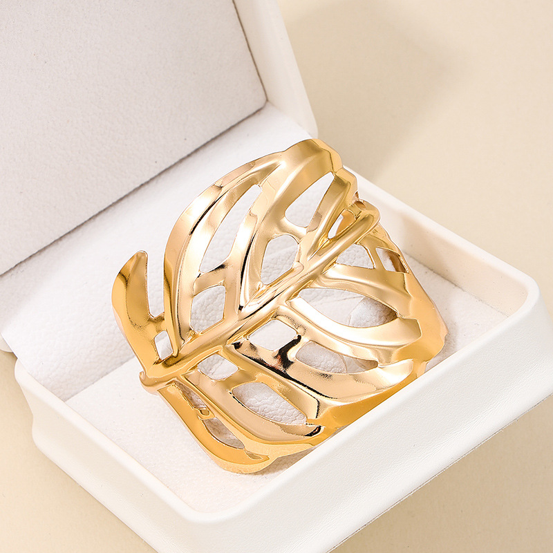 Elegant Leaves Alloy Wholesale Bangle display picture 2