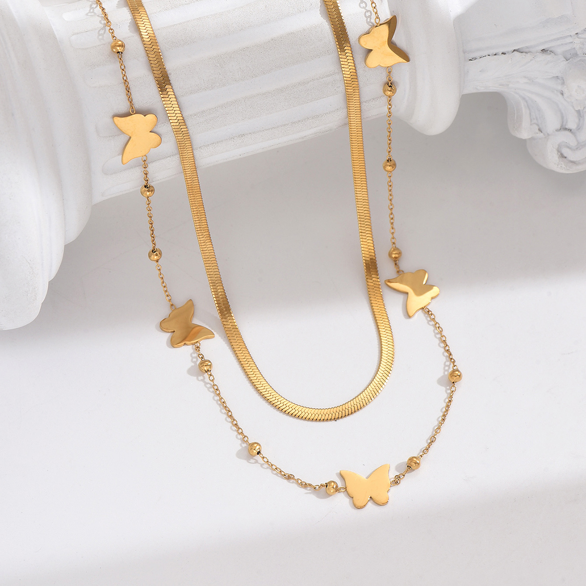 Edelstahl 304 14 Karat Vergoldet IG-Stil Elegant Koreanische Art Polieren Schmetterling Doppellagige Halsketten Halskette display picture 3