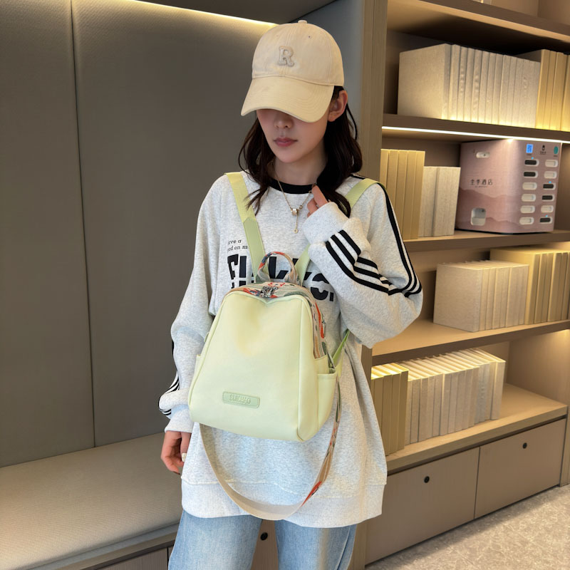 Women's Nylon Solid Color Classic Style Sewing Thread Bucket Zipper Fashion Backpack display picture 11