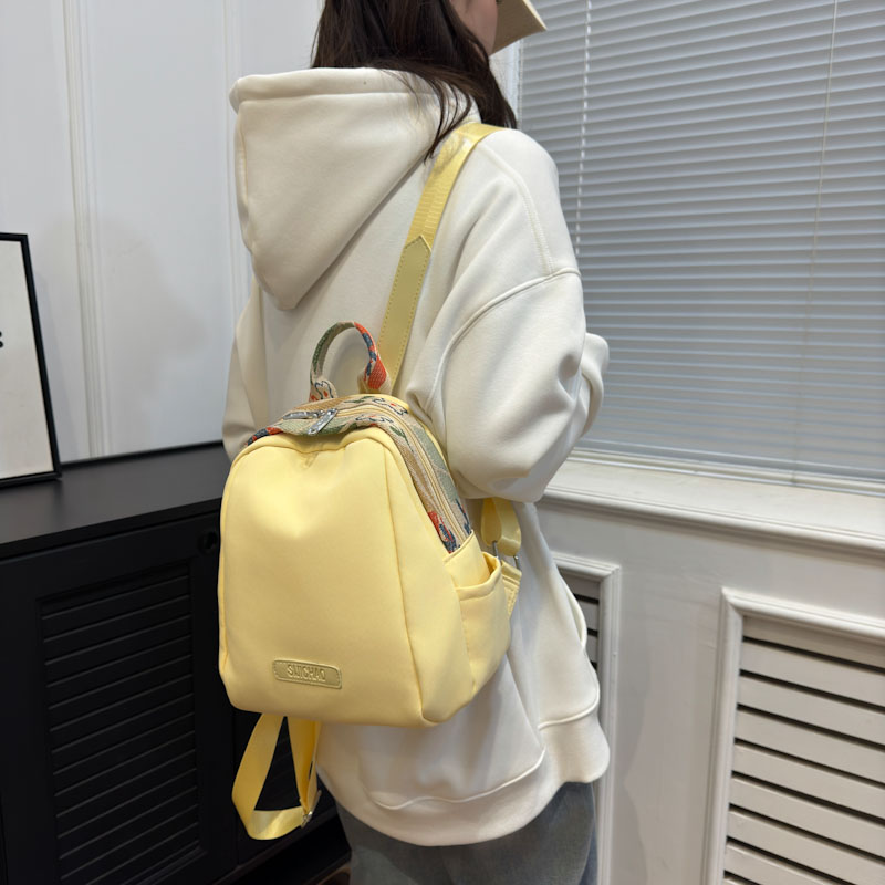 Women's Nylon Solid Color Classic Style Sewing Thread Bucket Zipper Fashion Backpack display picture 14