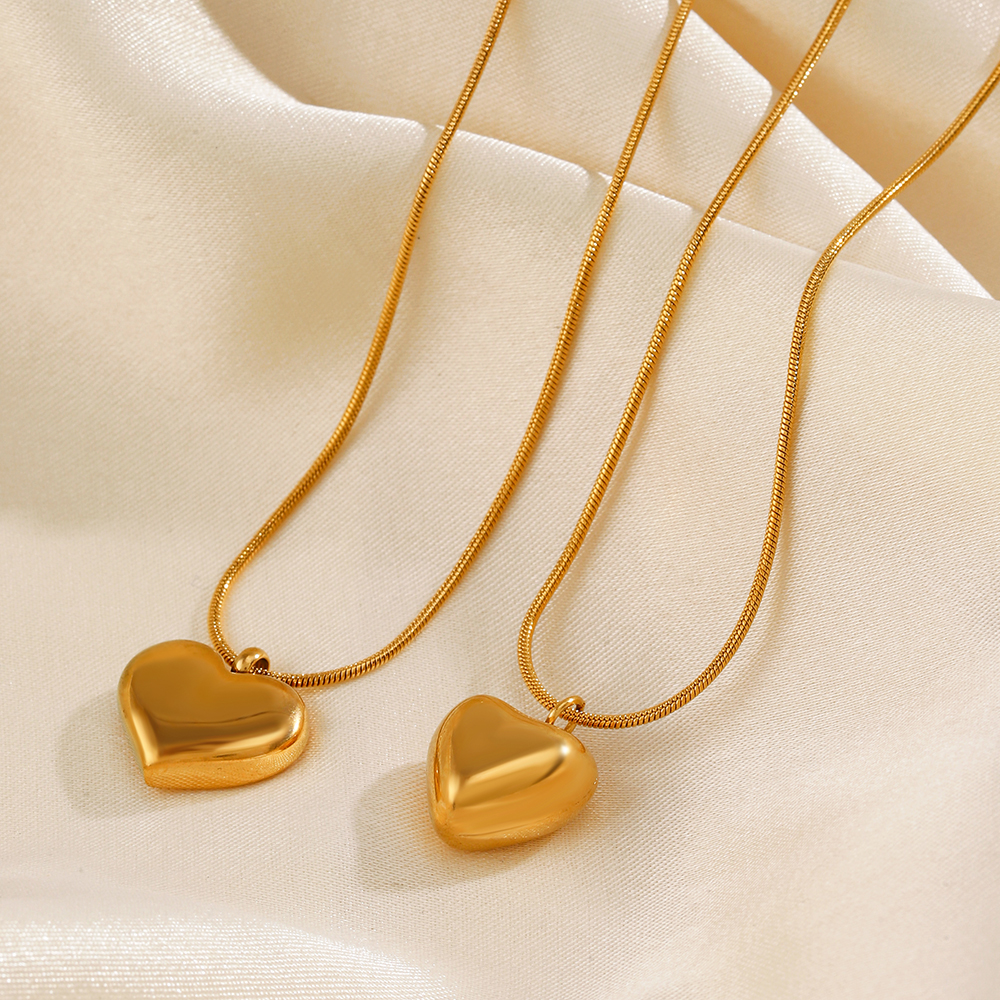 Acero Inoxidable 304 Chapados en oro de 18k Estilo Simple Forma De Corazón Collar Colgante display picture 6
