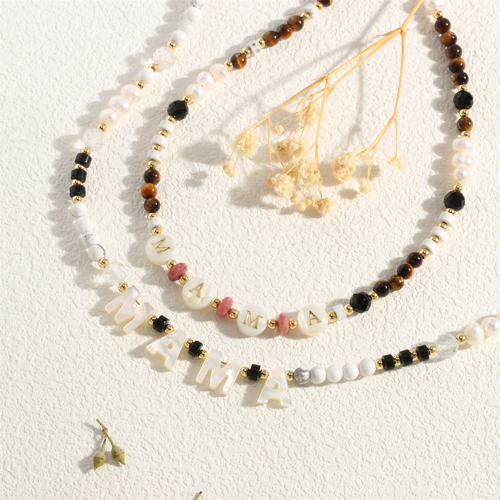 Stein Kupfer 18 Karat Vergoldet IG-Stil MAMA Einfacher Stil Buchstabe Perlen Halskette display picture 5