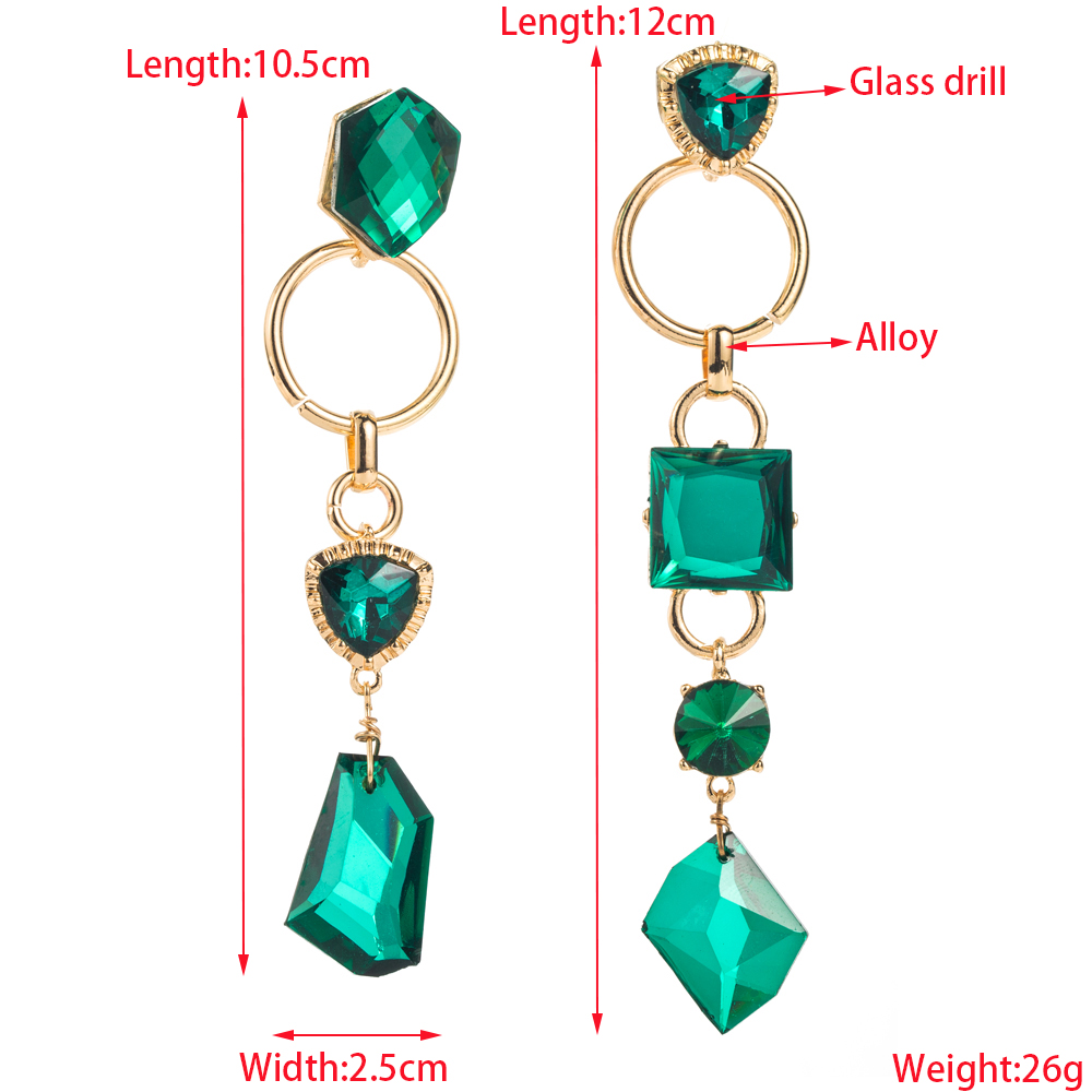 1 Pair Elegant Luxurious Geometric Hollow Out Inlay Alloy Glass Drill Gold Plated Drop Earrings display picture 1