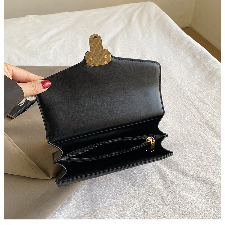 Women's Medium Pu Leather Color Block Classic Style Lock Clasp Crossbody Bag display picture 15