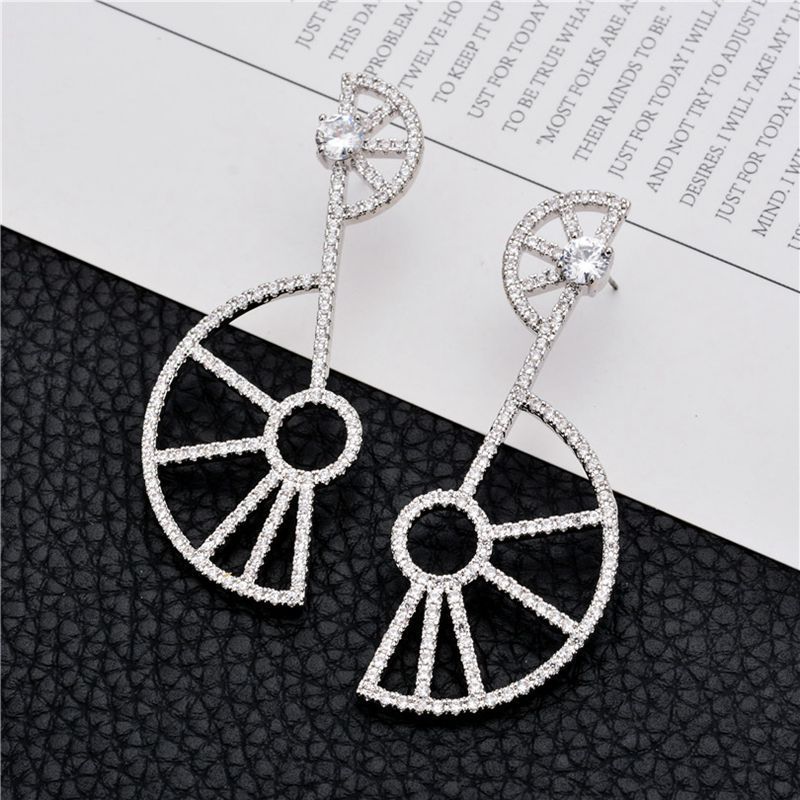 1 Pair Casual Simple Style Sector Polishing Copper Zircon Ear Studs display picture 3