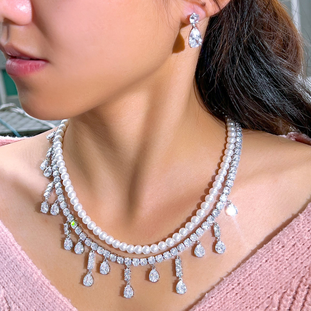 Elegant Shiny Water Droplets Shell Pearls Copper Beaded Inlay Artificial Gemstones White Gold Plated Women's Jewelry Set display picture 2