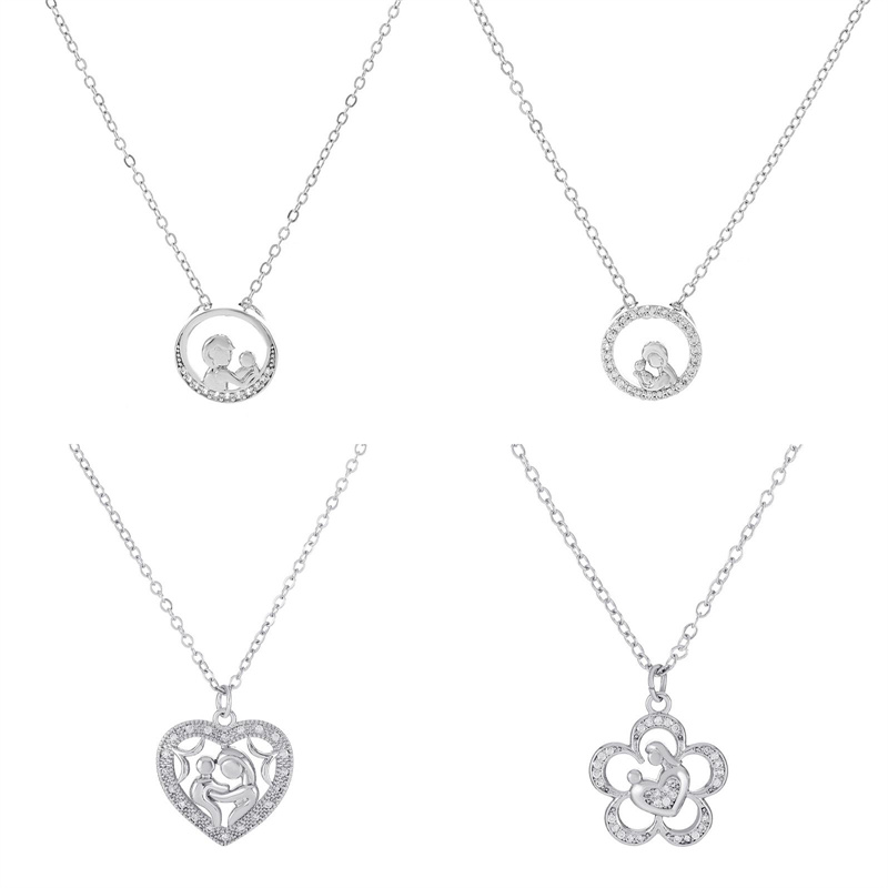 Cobre Chapados en oro de 18k Elegante Estilo Simple Forma De Corazón Ahuecar Embutido Diamantes De Imitación Collar Colgante display picture 3