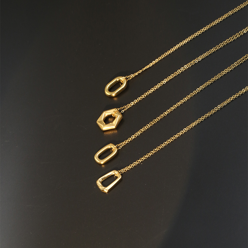 Acero Inoxidable Chapados en oro de 18k Estilo Simple Geométrico Collar Colgante display picture 1