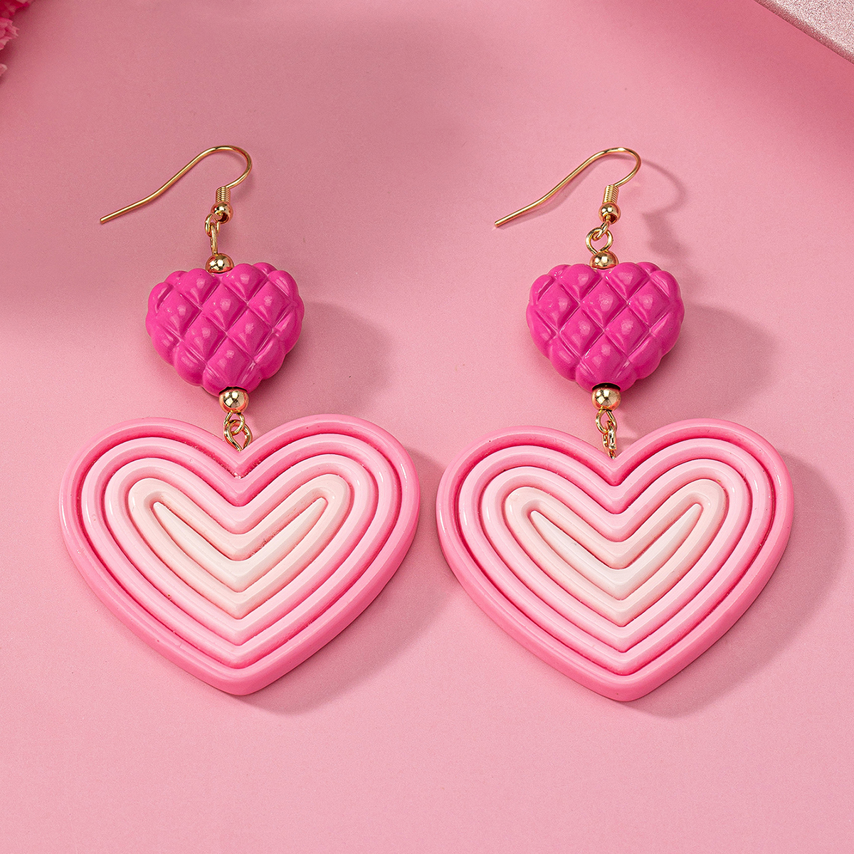 1 Pair IG Style Sweet Heart Shape Arylic Drop Earrings display picture 4