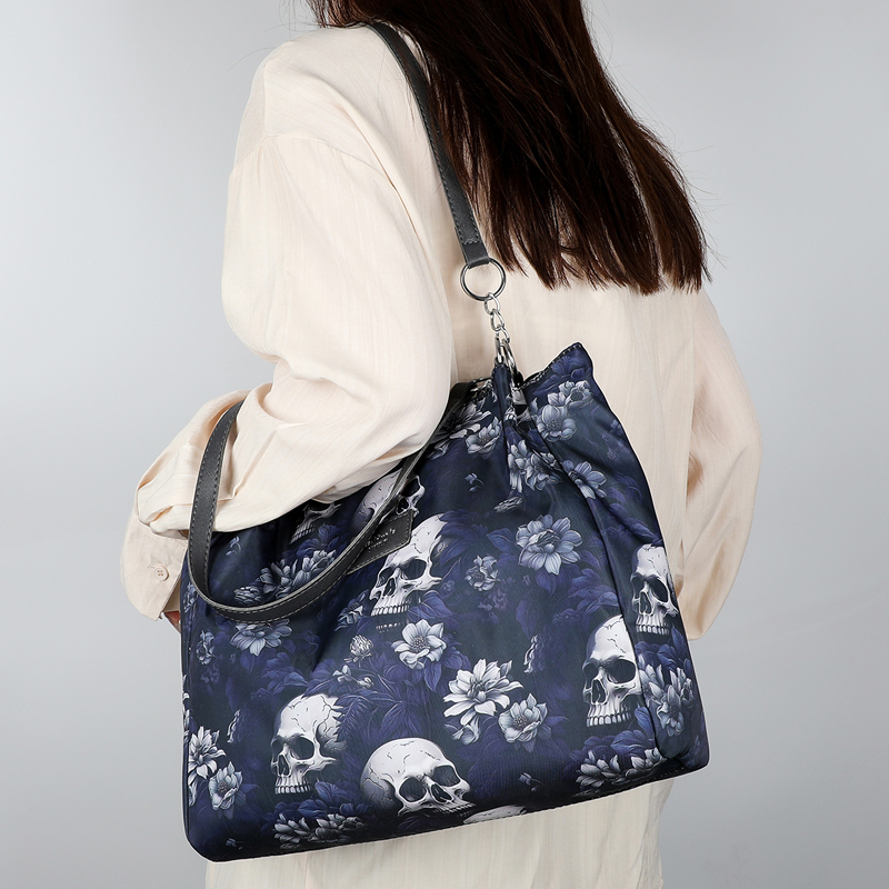 Women's Oxford Cloth Geometric Ghost Punk Zipper Underarm Bag display picture 1