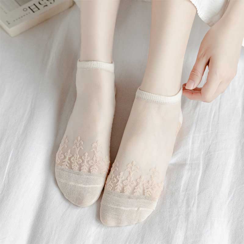 Women's Simple Style Classic Style Solid Color Holiday Daily Transparent Hollow Out Socks display picture 5