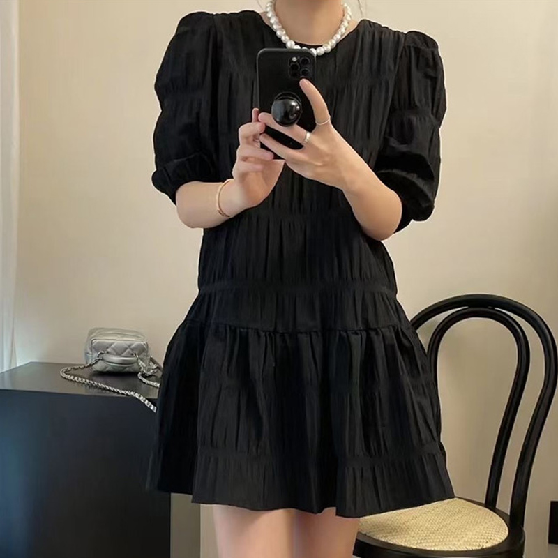 Women's Regular Dress Classical Round Neck Short Sleeve Solid Color Knee-Length Holiday display picture 4