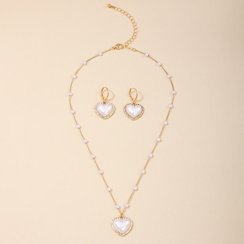 Sweet Simple Style Heart Shape Alloy Beaded Inlay Rhinestones Women's Jewelry Set display picture 1
