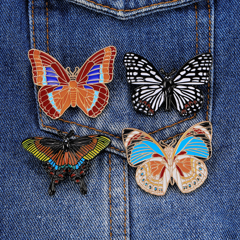 Elegant Simple Style Butterfly Moth Alloy Painted Enamel Plating Unisex Brooches display picture 1