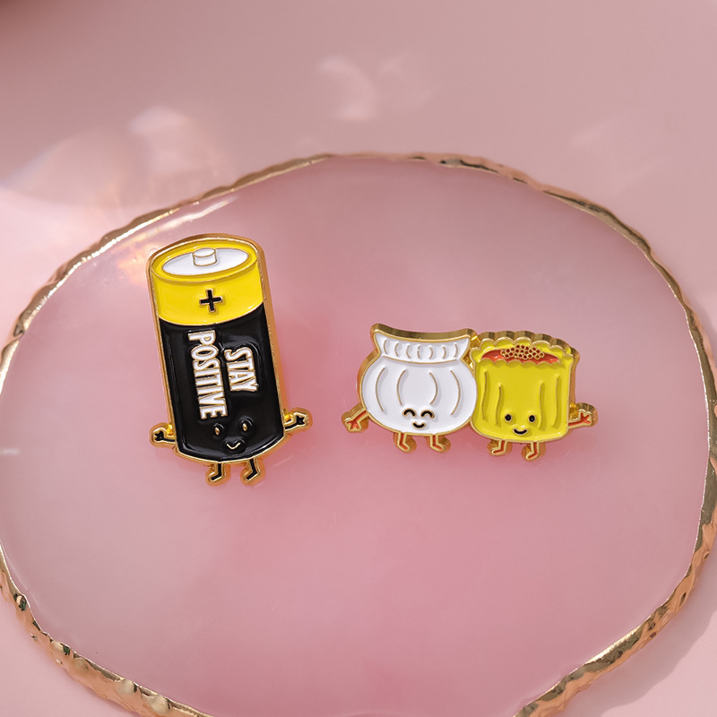Cartoon Style Battery Food Alloy Plating Unisex Brooches display picture 5
