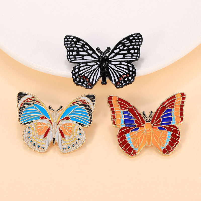Elegant Simple Style Butterfly Moth Alloy Painted Enamel Plating Unisex Brooches display picture 18