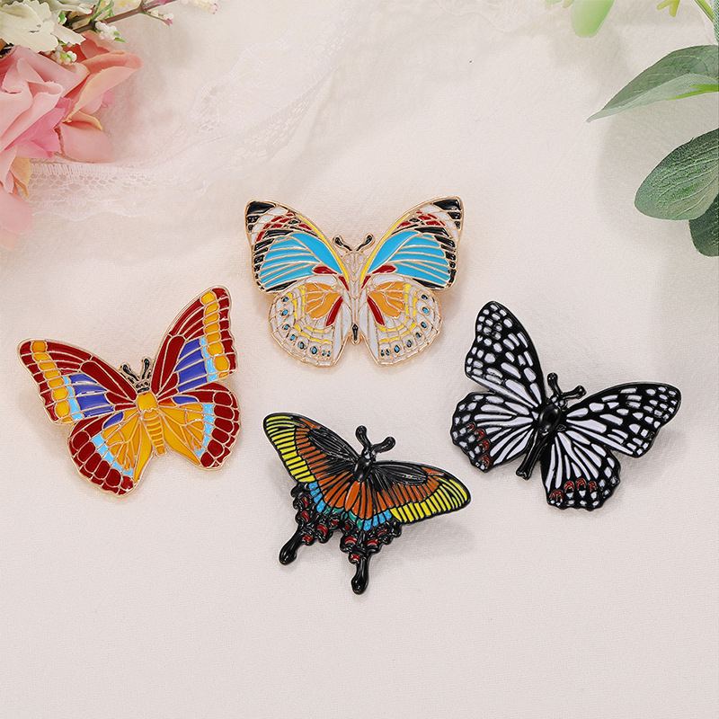 Elegant Simple Style Butterfly Moth Alloy Painted Enamel Plating Unisex Brooches display picture 20