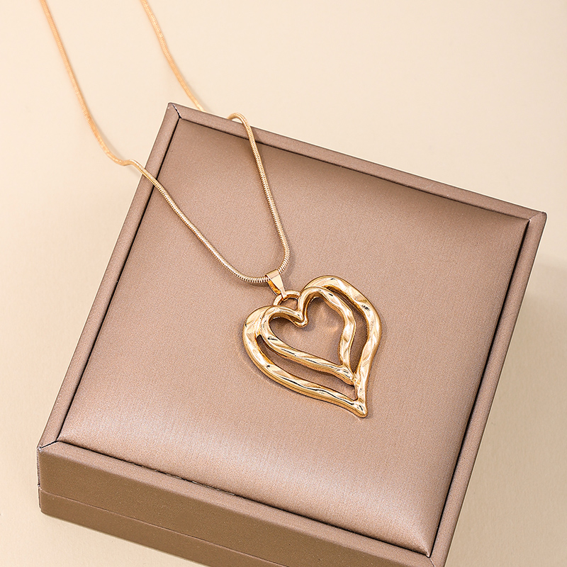 Nordic Style Simple Style Heart Shape Alloy Women's Pendant Necklace display picture 3