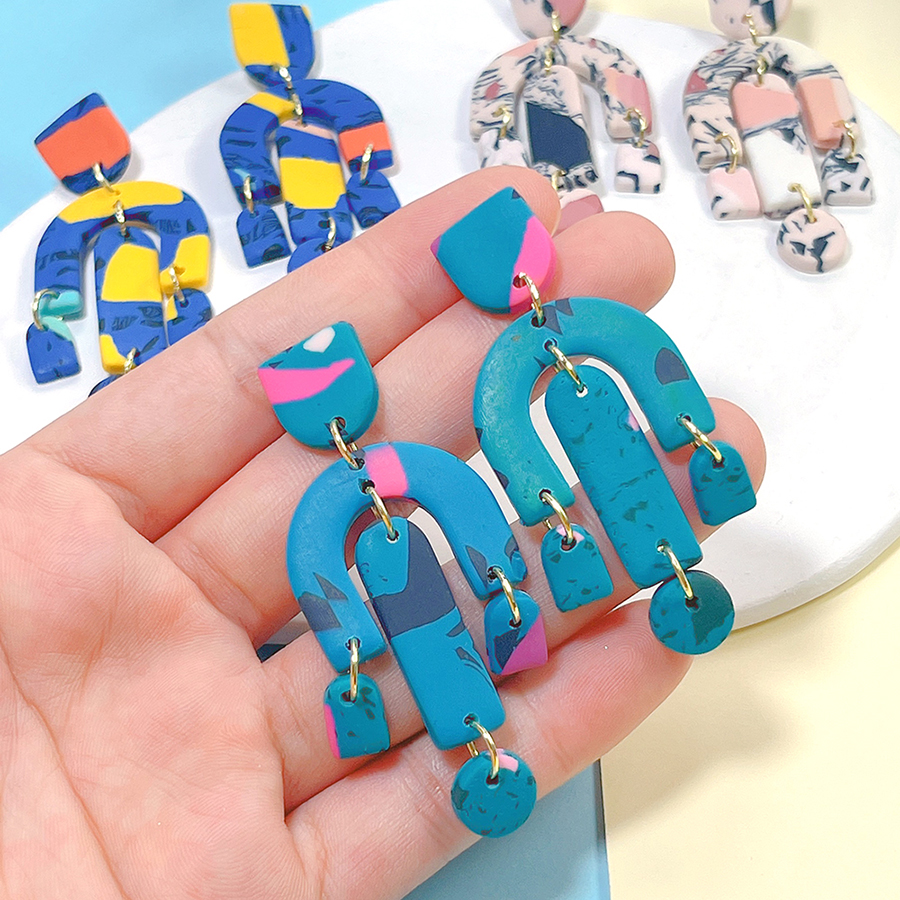 1 Pair Simple Style Geometric Soft Clay Drop Earrings display picture 4