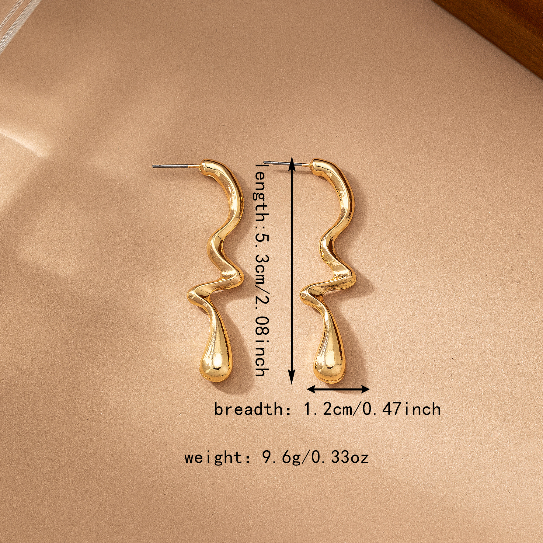 1 Pair Elegant Simple Style Irregular Lines Alloy 14K Gold Plated Ear Studs display picture 2