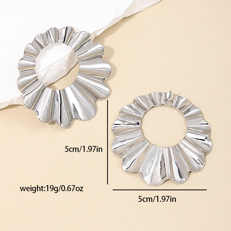 1 Pair Simple Style Geometric Frill Alloy Ear Studs display picture 5