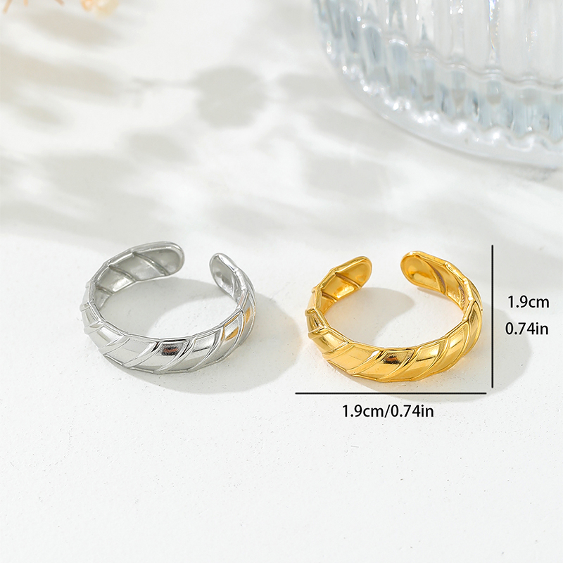 Stainless Steel Vintage Style Simple Style Solid Color Open Rings display picture 2
