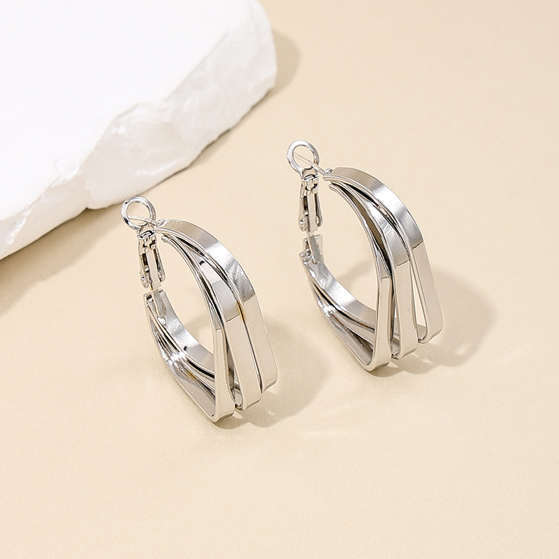 1 Pair Casual Simple Style Quadrilateral Alloy Hoop Earrings display picture 1