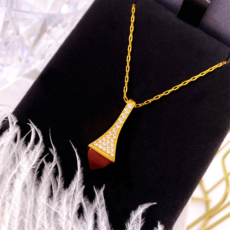 Copper 18K Gold Plated IG Style Commute Pyramid Inlay Zircon Pendant Necklace display picture 2