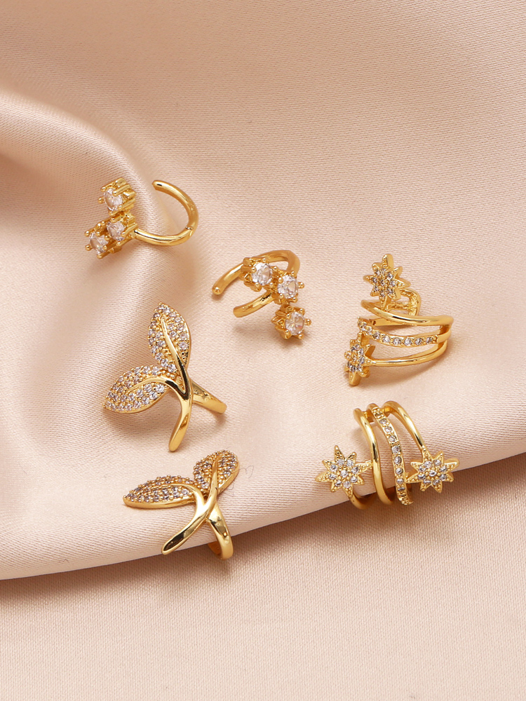 1 Pair Elegant Simple Style Leaf Star Copper Zircon 18K Gold Plated Ear Cuffs display picture 2