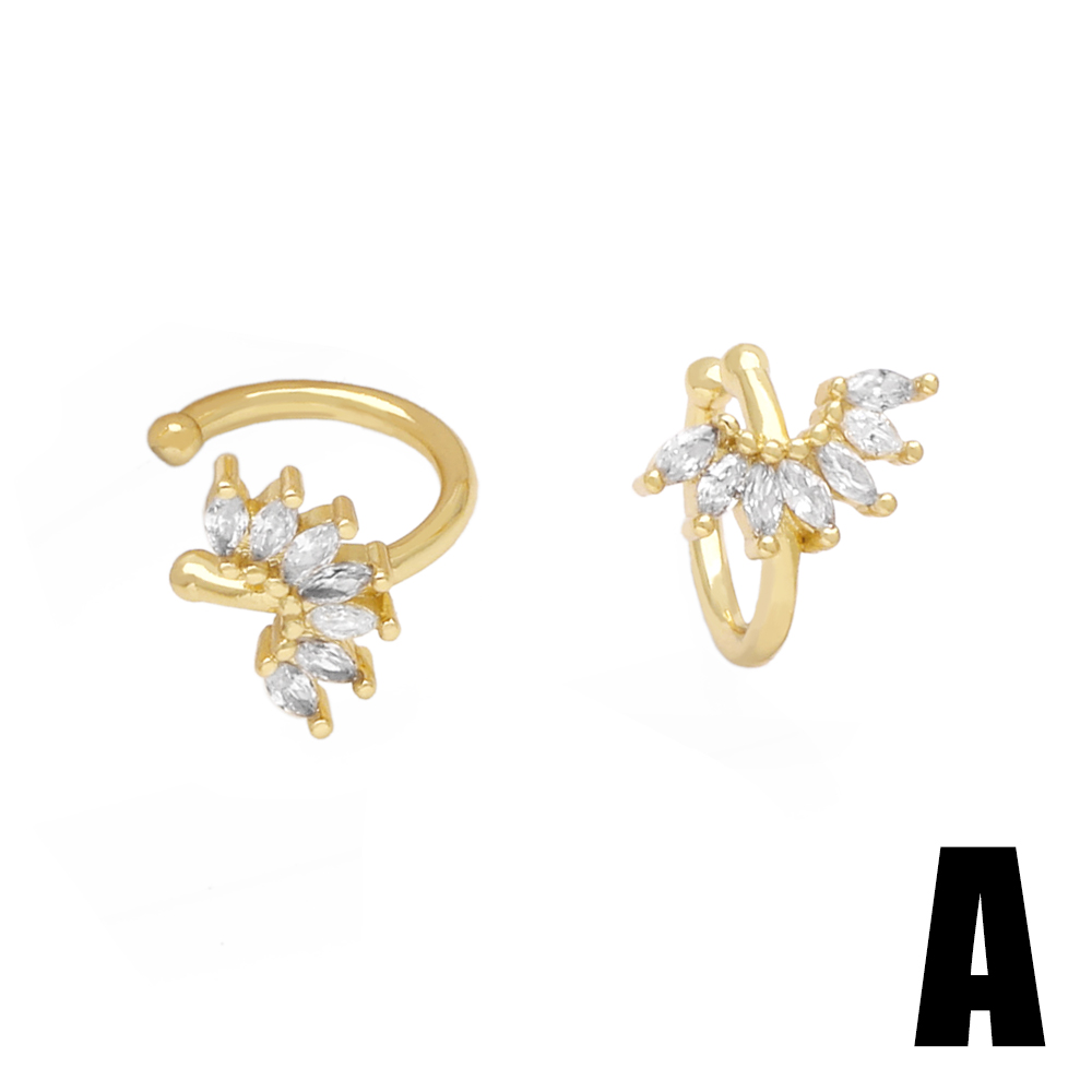 1 Paire Élégant Style Simple Star Couronne Le Cuivre Zircon Plaqué Or 18K Clips D'oreille display picture 3