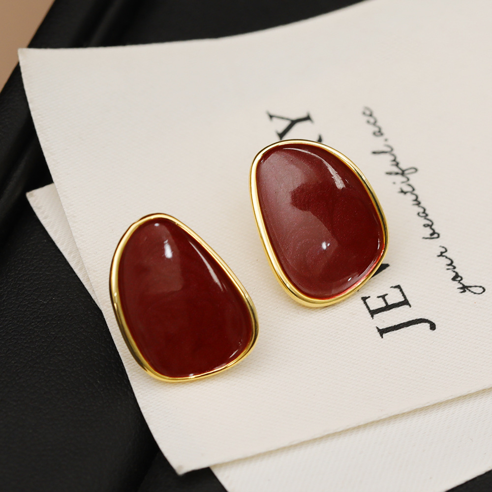 1 Pair Elegant Sweet Streetwear Color Block Plating Copper 18K Gold Plated Ear Studs display picture 3