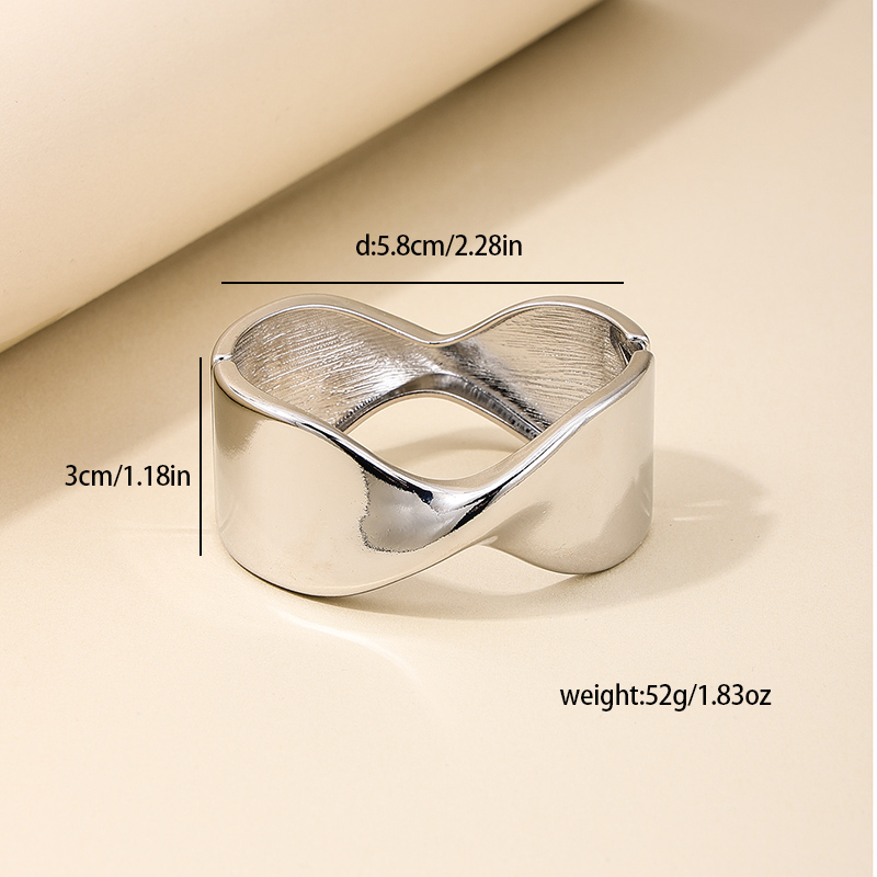 Nordic Style Irregular Solid Color Alloy Wholesale Bangle display picture 5