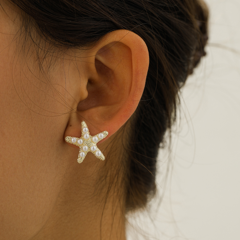 1 Pair Simple Style Starfish Inlay Alloy Artificial Pearls 14K Gold Plated Ear Studs display picture 5