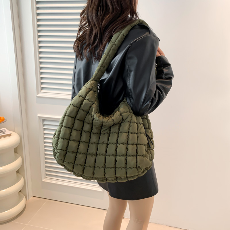 Women's Nylon Plaid Classic Style Sewing Thread Square Zipper Shoulder Bag display picture 8