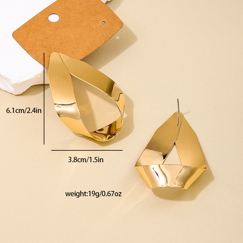 1 Pair Nordic Style Triangle Water Droplets Solid Color Irregular Layered Alloy Ear Studs display picture 4