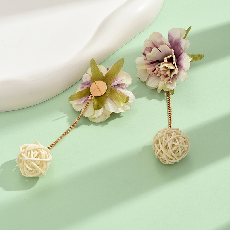 1 Pair Casual Elegant Flower Plating Cloth Drop Earrings display picture 5