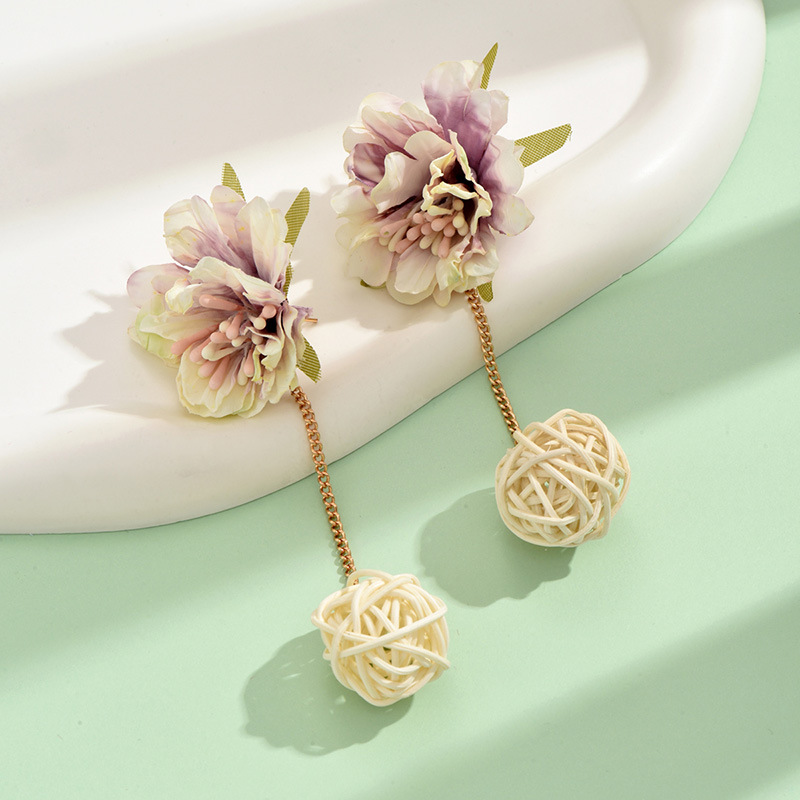 1 Pair Casual Elegant Flower Plating Cloth Drop Earrings display picture 7